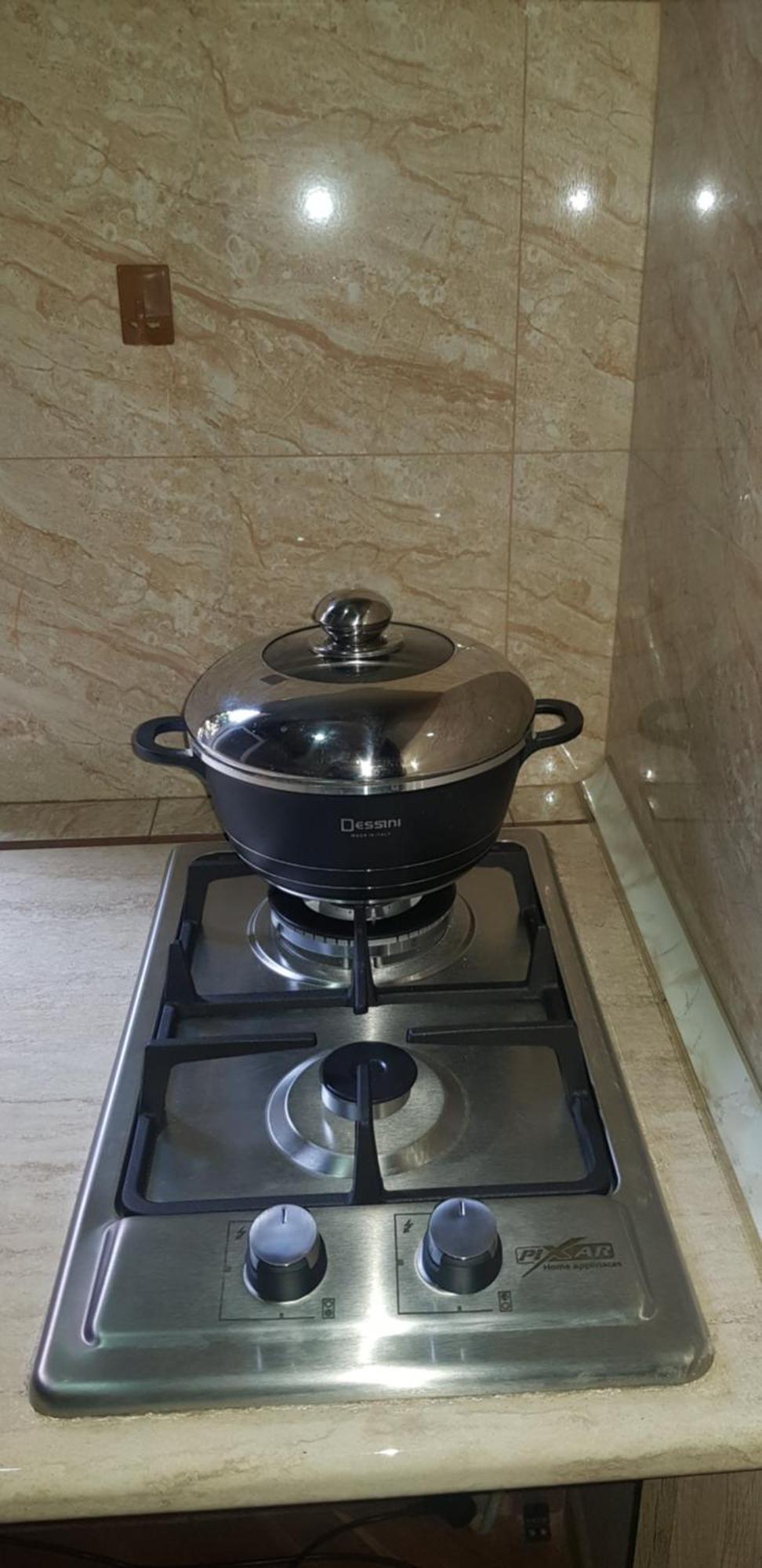 Apartment Izabella Tbilisi Rum bild