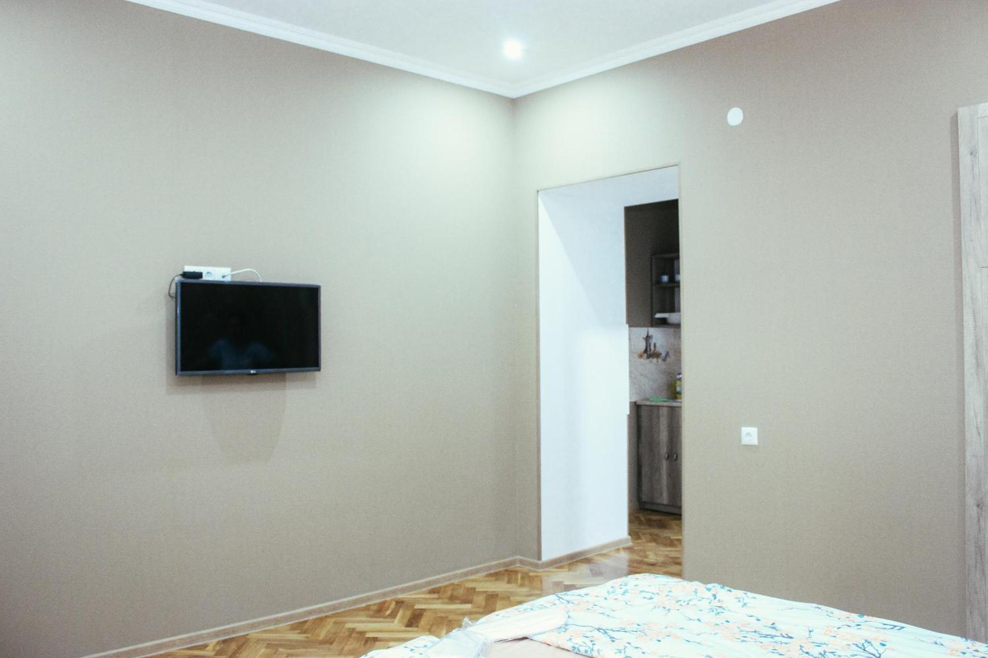 Apartment Izabella Tbilisi Rum bild